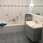 Schoene Gartenwohnung Im Seenland Apartman Wackersdorf