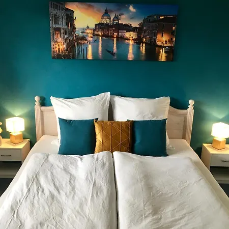 Schoene Gartenwohnung Im Seenland Apartment