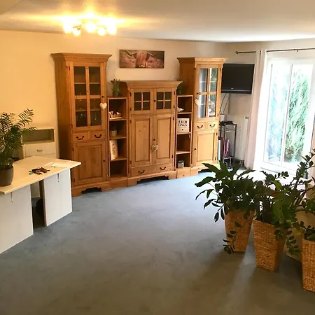 Apartman Schoene Gartenwohnung Im Seenland *